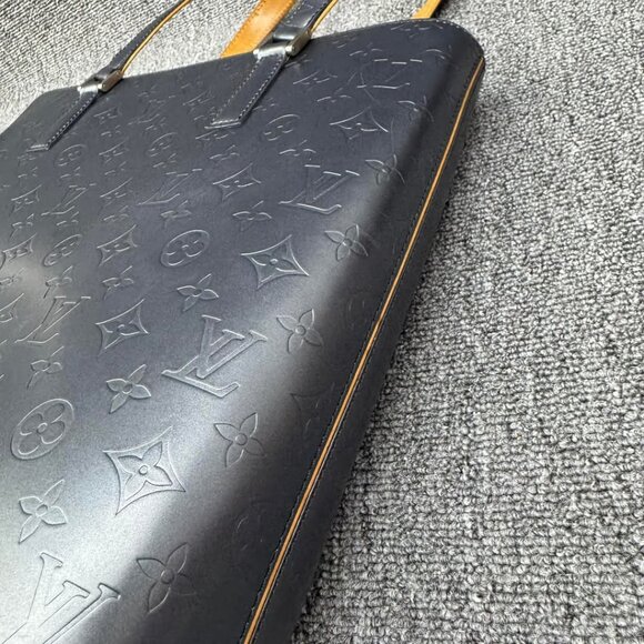 Louis Vuitton Mat Leather Tote Bag 650-032225 - Picture 4 of 16